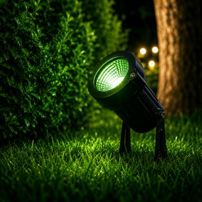 7W Kazıklı Çim Armatürü – IP65 Dış Mekan LED Bahçe Aydınlatma